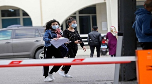 الداخلية تصدر تعليمات صارمة للولاة والعمال لتطبيق عقوبات في حق من يرفضون وضع الكمامات الداخلية تصدر تعليمات صارمة للولاة والعمال لتطبيق عقوبات في حق من يرفضون وضع الكمامات