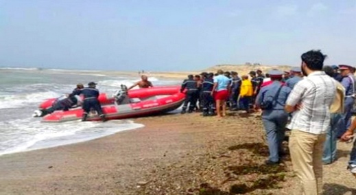 كان في رحلة استجمامية رفقة أصدقائه.. تلميذ يفارق الحياة غرقاً يوما بعد استلامه شهادة البكالوريا كان في رحلة استجمامية رفقة أصدقائه.. تلميذ يفارق الحياة غرقاً يوما بعد استلامه شهادة البكالوريا