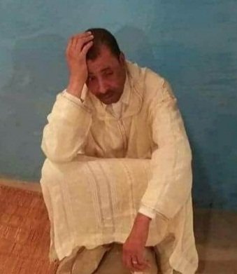 الملك محمد السادس يتكفّل بمصاريف علاج فنان أمازيغي أصيب بأزمة صحية حادة الملك محمد السادس يتكفّل بمصاريف علاج فنان أمازيغي أصيب بأزمة صحية حادة