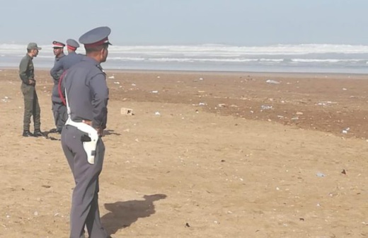 بينهم امرأة.. درك أركمان يعتقل 11 شخصا بسبب عدم ارتداء الكمامة بينهم امرأة.. درك أركمان يعتقل 11 شخصا بسبب عدم ارتداء الكمامة