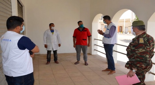 سلطات الدريوش تحسس الجزارين بالإجراءات الوقائية المفروض اتخاذها خلال ذبح أضحية العيد سلطات الدريوش تحسس الجزارين بالإجراءات الوقائية المفروض اتخاذها خلال ذبح أضحية العيد