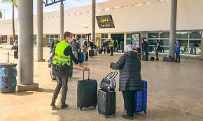 إسبانيا.. فرض ضرائب "غير قانونية" على المغاربة العالقين إسبانيا.. فرض ضرائب "غير قانونية" على المغاربة العالقين