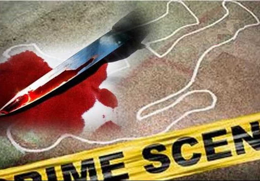 جريمة قتل مروّعة.. شخص يُجهز على ابن عمّه الشاب داخل سوق للخضر جريمة قتل مروّعة.. شخص يُجهز على ابن عمّه الشاب داخل سوق للخضر
