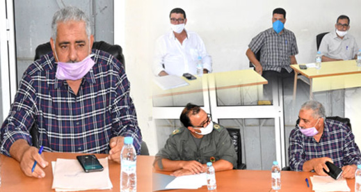 مجلس جماعة امطالسة يتدارس في دورة استثنائية اتفاقية بناء الطرق ومآل استكمال أشغال السوق الأسبوعي مجلس جماعة امطالسة يتدارس في دورة استثنائية اتفاقية بناء الطرق ومآل استكمال أشغال السوق الأسبوعي