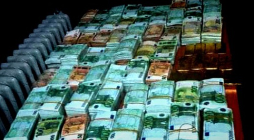 في عملية استعمل فيها السلاح.. حجز 20 كيلوغراما من صفائح الذهب وأزيد من مليوني أورو بوجدة