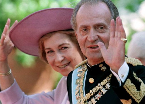 "تواطأ" ضدّ والده و"قتل" شقيقه.. هكذا كتب الملك الإسباني "الهارب" تاريخه "الأسود" "تواطأ" ضدّ والده و"قتل" شقيقه.. هكذا كتب الملك الإسباني "الهارب" تاريخه "الأسود"