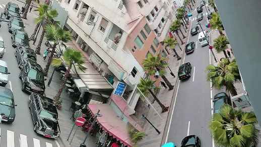 سيارات الموكب الملكي تحل بالحسيمة وقرب زيارة ملكية للمنطقة سيارات الموكب الملكي تحل بالحسيمة وقرب زيارة ملكية للمنطقة