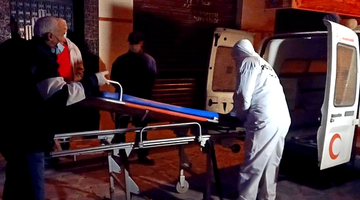 العثور على جثة خمسيني داخل "كراج" توفي في ظروف غامضة يستنفر السلطات المحلية والأمنية العثور على جثة خمسيني داخل "كراج" توفي في ظروف غامضة يستنفر السلطات المحلية والأمنية