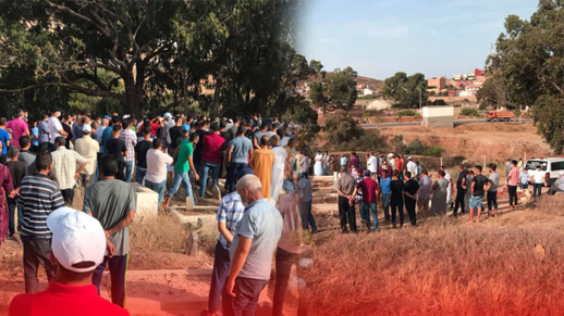 تشييع جنازة عاملي صباغة بأزغنغان توفيا في حادثة شغل