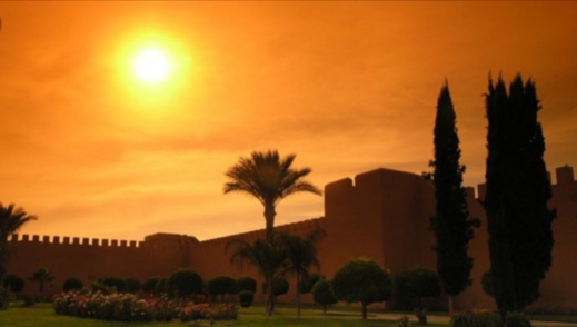 الأرصاد توقّع موجة حرّ شديدة تصل إلى 48 درجة ابتداء من الاثنين الأرصاد توقّع موجة حرّ شديدة تصل إلى 48 درجة ابتداء من الاثنين