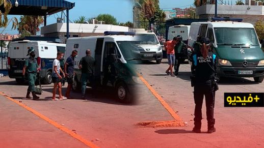 أحداث شغب بمركز حماية اللاجئين في مليلية تسفر عن 22 جريحا و 33 موقوفا أحداث شغب بمركز حماية اللاجئين في مليلية تسفر عن 22 جريحا و 33 موقوفا