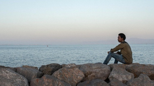 بوبكر ديالو.. مهاجر غيني بالناظور يضع الشواهد على قبور المهاجرين الغرقى بوبكر ديالو.. مهاجر غيني بالناظور يضع الشواهد على قبور المهاجرين الغرقى