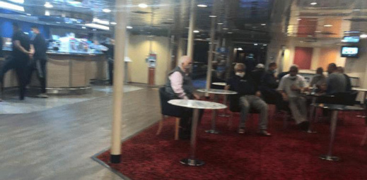 التحاليل تكشف عن 11 حالة إصابة بفيروس كورونا داخل باخرة للمسافرين بميناء بني انصار التحاليل تكشف عن 11 حالة إصابة بفيروس كورونا داخل باخرة للمسافرين بميناء بني انصار