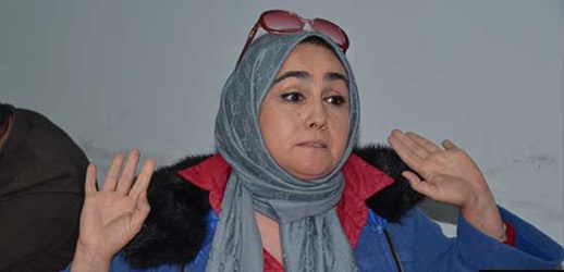 وفاء الرحموني تبلغ رئيس جماعة الناظور بتنازلها عن التفويض تضامنا مع الصبار وفاء الرحموني تبلغ رئيس جماعة الناظور بتنازلها عن التفويض تضامنا مع الصبار