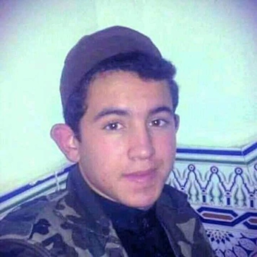 "أتقيأ دماً".. أصغر معتقلي حراك الريف يحكي معاناته بعد توقيفه الإضراب عن الطعام "أتقيأ دماً".. أصغر معتقلي حراك الريف يحكي معاناته بعد توقيفه الإضراب عن الطعام