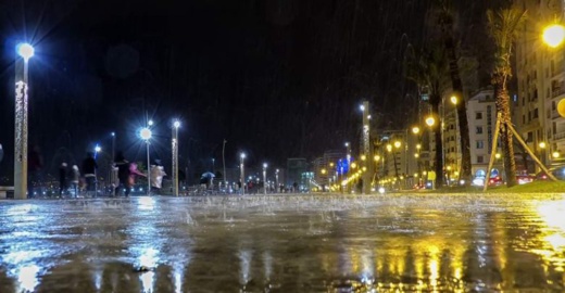 زخات رعدية قوية بالدريوش والحسيمة ابتداء من زوال اليوم