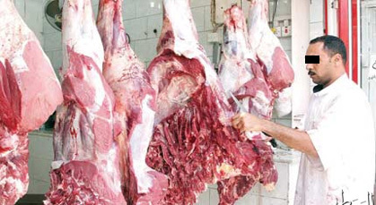 الدريوش.. نقل اللحوم الموجهة للاستهلاك البشري على متن سيارات و"تريبورتور" في ظروف غير صحية