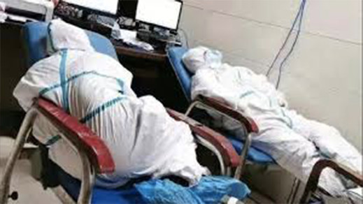 بسبب كورونا.. الممرضون يخرجون في وقفات إحتجاجية للمطالبة بتعويضات عن الأخطار المهنية