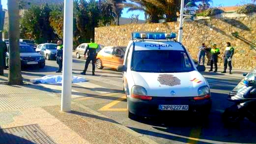 سبتة تهتز على وقع جريمة صادمة وغير مسبوقة.. سبعيني يوجه طعنات قاتلة لشقيقه الأكبر سبتة تهتز على وقع جريمة صادمة وغير مسبوقة.. سبعيني يوجه طعنات قاتلة لشقيقه الأكبر