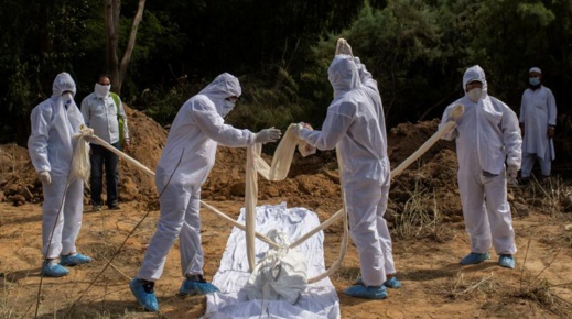 خبير يحذر من ارتفاع الوفيات في المغرب بسبب كورونا إلى 100 قتيل يوميا خبير يحذر من ارتفاع الوفيات في المغرب بسبب كورونا إلى 100 قتيل يوميا