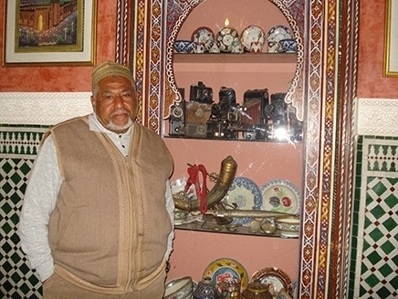 طباخ الملك الحسن الثاني يستعيد بعضاً من ذكرياته طباخ الملك الحسن الثاني يستعيد بعضاً من ذكرياته