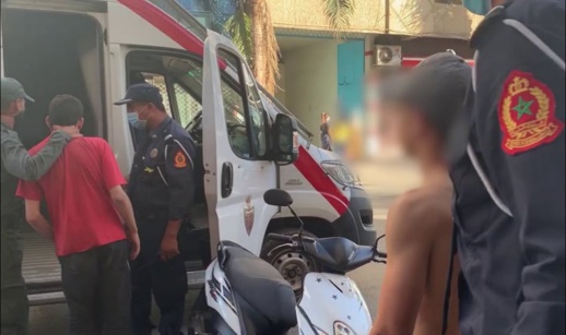 أمن الناظور يوقف أزيد من 100 "حرّاك" كانوا بصدد الهجرة غير الشرعية أمن الناظور يوقف أزيد من 100 "حرّاك" كانوا بصدد الهجرة غير الشرعية