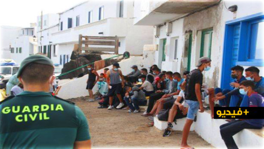 تفاصيل جديدة حول فيديو "الحراكة" الذين سجدوا فرحا بعد وصولهم لإسبانيا