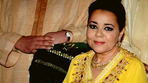 الأسرة الملكية تحتفل بعيد ميلاد الأميرة للا أسماء الأسرة الملكية تحتفل بعيد ميلاد الأميرة للا أسماء