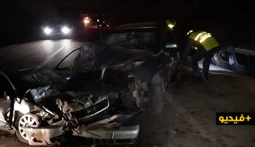 اصطدام قوي بين سيارتين يرسل ثلاثة أشخاص إلى المستشفى الحسني بالناظور 