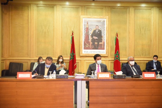 لتخفيف تأثيرات أزمة كورونا.. مجلس جهة الشرق يعلن إحداث صندوق لدعم ممتهنات التهريب المعيشي لتخفيف تأثيرات أزمة كورونا.. مجلس جهة الشرق يعلن إحداث صندوق لدعم ممتهنات التهريب المعيشي