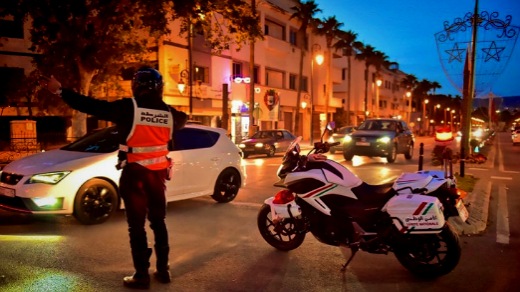 سلطات طنجة تمدد من وقت فتح المقاهي وتسمح بفتح القاعات الرياضية سلطات طنجة تمدد من وقت فتح المقاهي وتسمح بفتح القاعات الرياضية