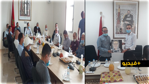 جماعة بوعرك تنظم حفل توديع أحد موظفيها بعد نجاحه في مباراة الملحقين القضائيين جماعة بوعرك تنظم حفل توديع أحد موظفيها بعد نجاحه في مباراة الملحقين القضائيين