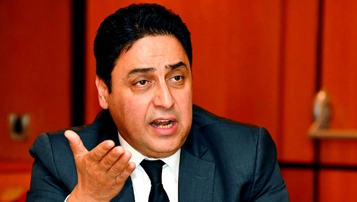 إصابة البرلماني ورئيس جماعة وجدة عمر حجيرة بفيروس كورونا وسبعة مخالطيه من أعضاء المجلس إصابة البرلماني ورئيس جماعة وجدة عمر حجيرة بفيروس كورونا وسبعة مخالطيه من أعضاء المجلس