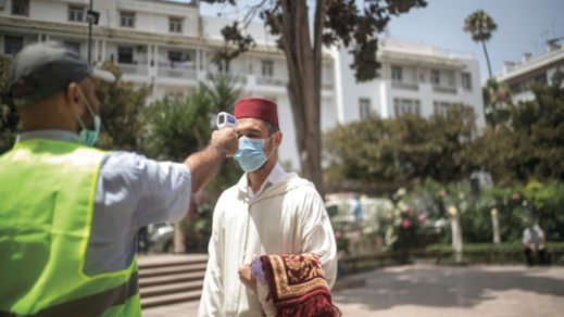 بعد فتح المساجد.. أخصائي يحذّر من تحولها إلى "بؤر" لانتشار كورونا بعد فتح المساجد.. أخصائي يحذّر من تحولها إلى "بؤر" لانتشار كورونا