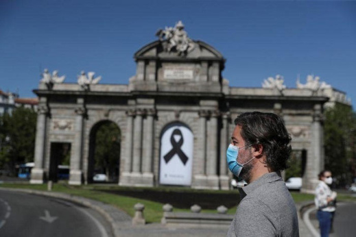 الموجة الثانية لـ"كورونا" تهدد أوروبا بالإغلاق الشامل الموجة الثانية لـ"كورونا" تهدد أوروبا بالإغلاق الشامل