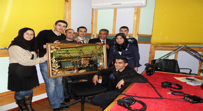 مصطفى الشيخي: إذاعة الحسيمة إذاعة بدون حدود وتعانق العالمية بعد أربع سنوات من انطلاقها مصطفى الشيخي: إذاعة الحسيمة إذاعة بدون حدود وتعانق العالمية بعد أربع سنوات من انطلاقها