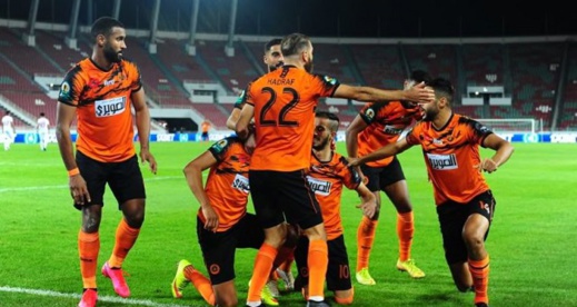 نهضة بركان يتطلع إلى تحقيق أول لقب قارّي في مباراة مصيرية مساء اليوم نهضة بركان يتطلع إلى تحقيق أول لقب قارّي في مباراة مصيرية مساء اليوم