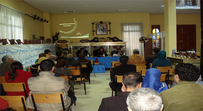 مهتمون يدعون إلى تثمين وتأهيل منتوجات الصناعة التقليدية بالريف مهتمون يدعون إلى تثمين وتأهيل منتوجات الصناعة التقليدية بالريف