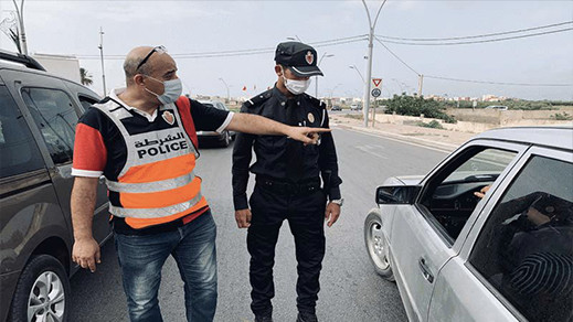 سلطات الناظور تمنع موظفين وعاملين في القطاع الخاص من السفر خلال العطلة سلطات الناظور تمنع موظفين وعاملين في القطاع الخاص من السفر خلال العطلة