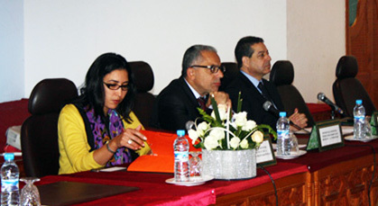 الوزير المكلف بالجالية يترأس لقاءا دراسيا حول الاتفاقية المغربية الهولندية بمدينة الحسيمة الوزير المكلف بالجالية يترأس لقاءا دراسيا حول الاتفاقية المغربية الهولندية بمدينة الحسيمة