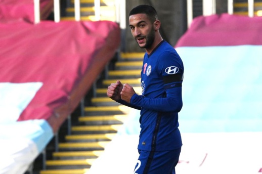 نادي تشيلسي يلقب الريفي حكيم زياش بـ"الساحر" بعد هذا الإنجاز الاستثنائي نادي تشيلسي يلقب الريفي حكيم زياش بـ"الساحر" بعد هذا الإنجاز الاستثنائي