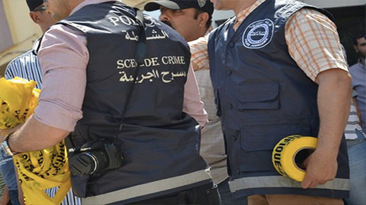 شاب يطلق رصاصة على فتاة وسط منزله ويرديها قتيلة والأمن يفتح تحقيقا شاب يطلق رصاصة على فتاة وسط منزله ويرديها قتيلة والأمن يفتح تحقيقا