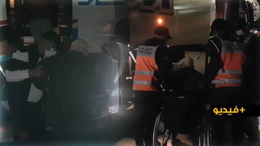  في سلوك إنساني راق.. رجال شرطة بالناظور يساعدون مُقعَدا مسنّا في ركوب الحافلة 