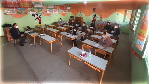 تدبير حصص اللغة الأمازيغية وفق التعليم بالتناوب موضوع لقاءين تربويين بالناظور تدبير حصص اللغة الأمازيغية وفق التعليم بالتناوب موضوع لقاءين تربويين بالناظور