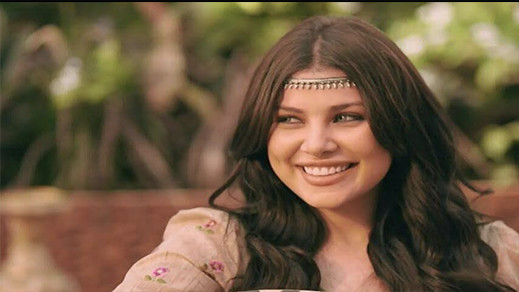 جواد قنانة يكشف خبر ارتداء الناظورية حنان لخضر للحجاب وزواجها جواد قنانة يكشف خبر ارتداء الناظورية حنان لخضر للحجاب وزواجها