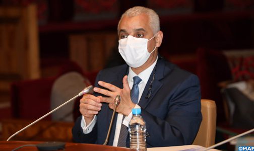 وزير الصحة يحذر المصحات الخاصة من طلب الشيك كضمانة مقابل تقديم العلاج للمرضى