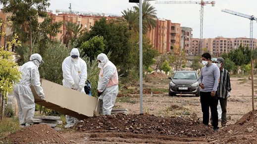 مأساة.. وفاة فتاة بكورونا بعد يوم فقط من وفاة والدتها بالفيروس اللعين بمستشفى الحسني مأساة.. وفاة فتاة بكورونا بعد يوم فقط من وفاة والدتها بالفيروس اللعين بمستشفى الحسني
