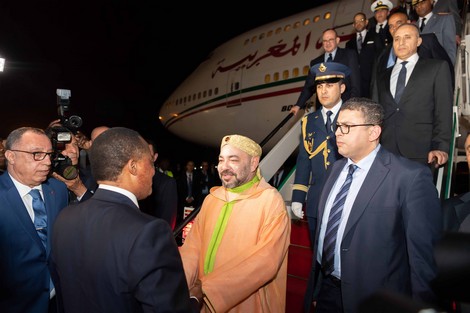 بلاغ للديوان الملكي حول اتصال هاتفي بين الملك محمد السادس ورئيس موريتانيا بلاغ للديوان الملكي حول اتصال هاتفي بين الملك محمد السادس ورئيس موريتانيا