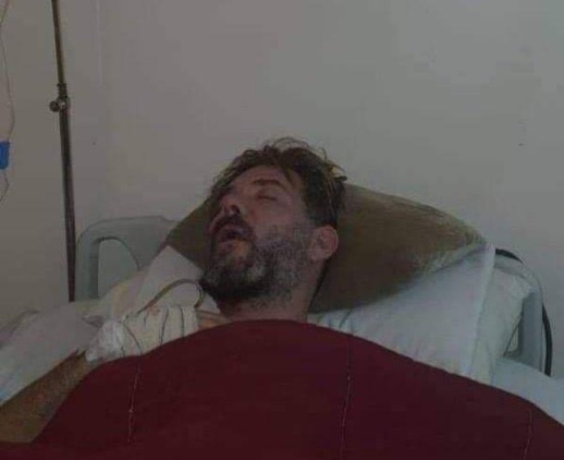 نقل المغني الشعبي عادل الميلودي إلى مصحة خاصة بعد أزمة صحية طارئة نقل المغني الشعبي عادل الميلودي إلى مصحة خاصة بعد أزمة صحية طارئة