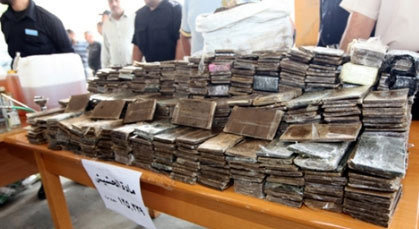 القضاء الفرنسي يدين مغربيا بثماني سنوات سجنا وأداء 10 مليارات سنتيم القضاء الفرنسي يدين مغربيا بثماني سنوات سجنا وأداء 10 مليارات سنتيم